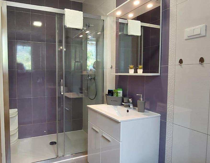 Apartman Infinity, Free Parking Dubrownik Zewnętrze zdjęcie