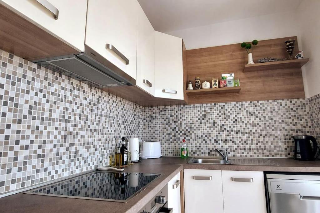 Apartman Infinity, Free Parking Dubrownik Zewnętrze zdjęcie